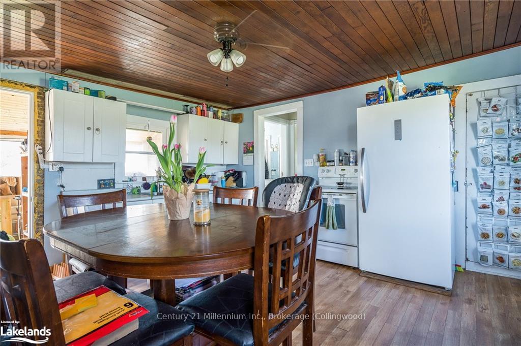 1617 County Rd 42, Clearview, Ontario  L0M 1S0 - Photo 19 - S10438702