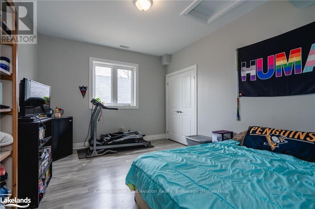 10 Elm Drive, Wasaga Beach, Ontario  L9Z 2L3 - Photo 13 - S10439694