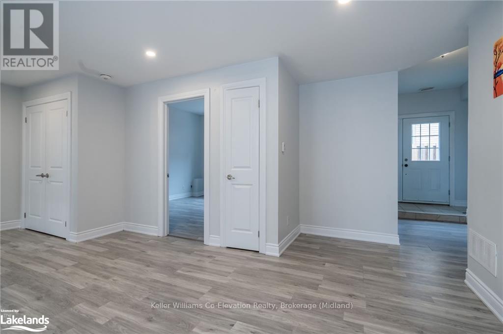 10 Elm Drive, Wasaga Beach, Ontario  L9Z 2L3 - Photo 15 - S10439694