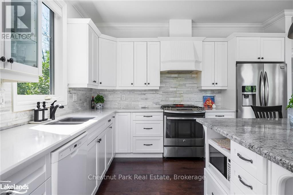 69 Mary Street, Collingwood, Ontario  L9Y 0G8 - Photo 8 - S10439772