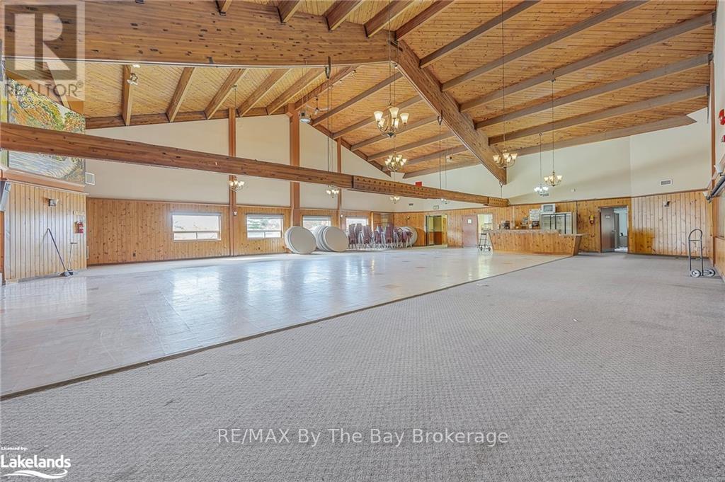 425 River Road W, Wasaga Beach, Ontario  L9Z 2X2 - Photo 19 - S10439783