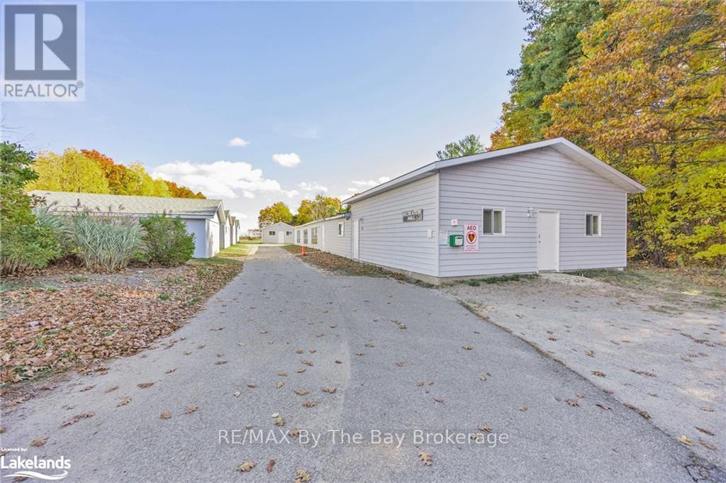 425 River Road W, Wasaga Beach, Ontario  L9Z 2X2 - Photo 29 - S10439783