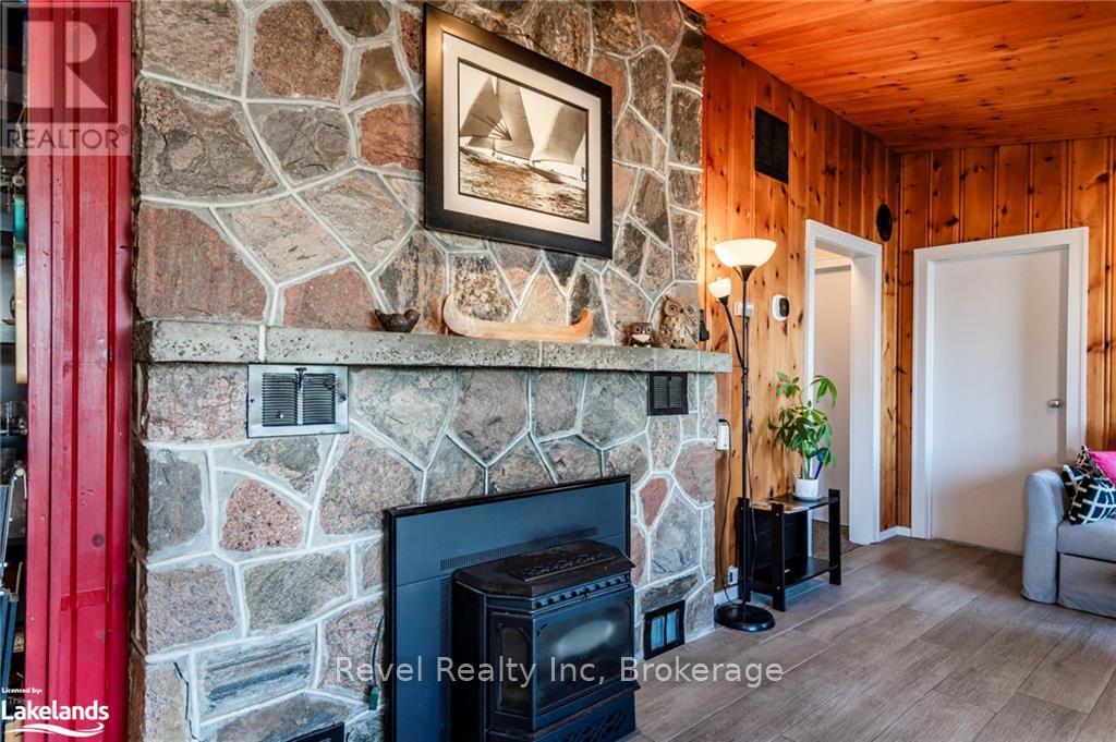 4 Schooner Lane, Tay, Ontario  L0K 2C0 - Photo 3 - S10439074