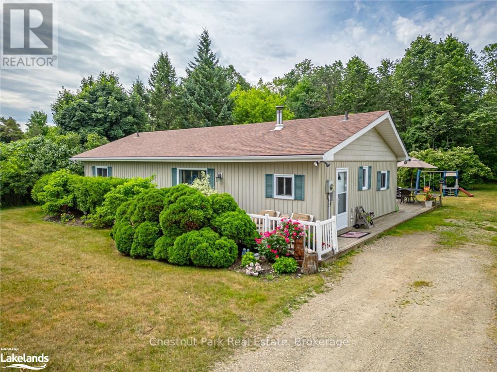 209548 Highway 26, Blue Mountains (Blue Mountain Resort Area), Ontario  L9Y 0T1 - Photo 3 - X10438674