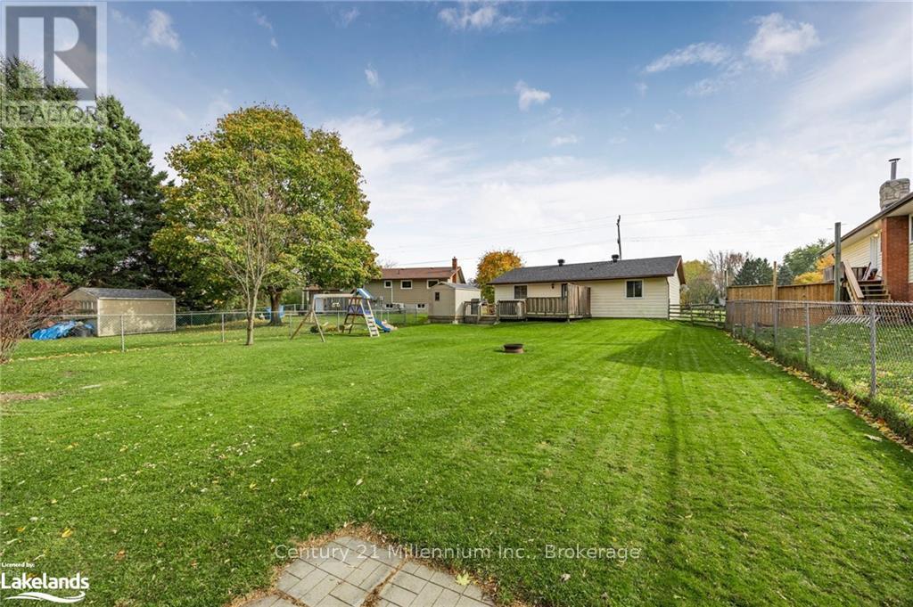 230 Christopher Street, Clearview, Ontario  L0M 1S0 - Photo 30 - S10435783