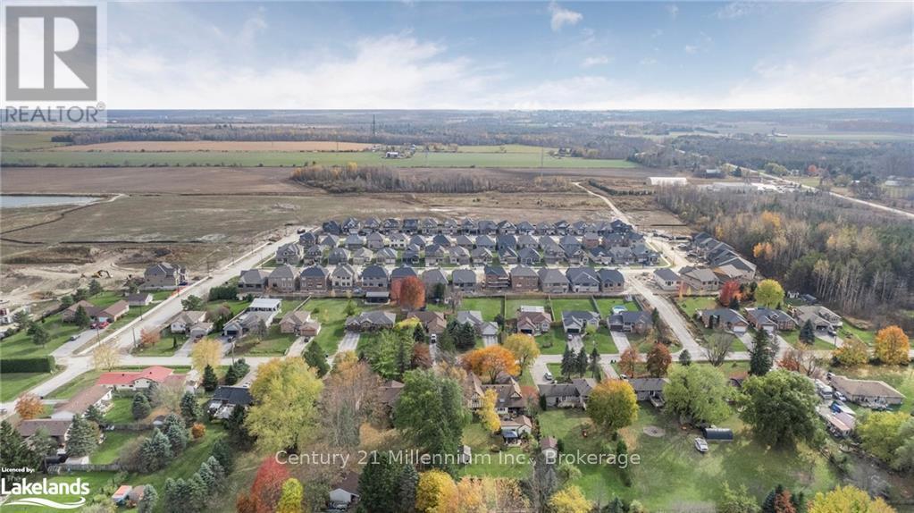 230 Christopher Street, Clearview, Ontario  L0M 1S0 - Photo 40 - S10435783