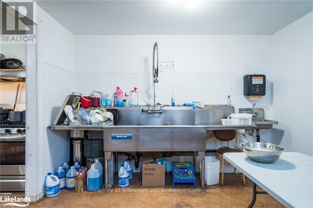 1617 County Rd 42, Clearview, Ontario  L0M 1S0 - Photo 22 - S10438677