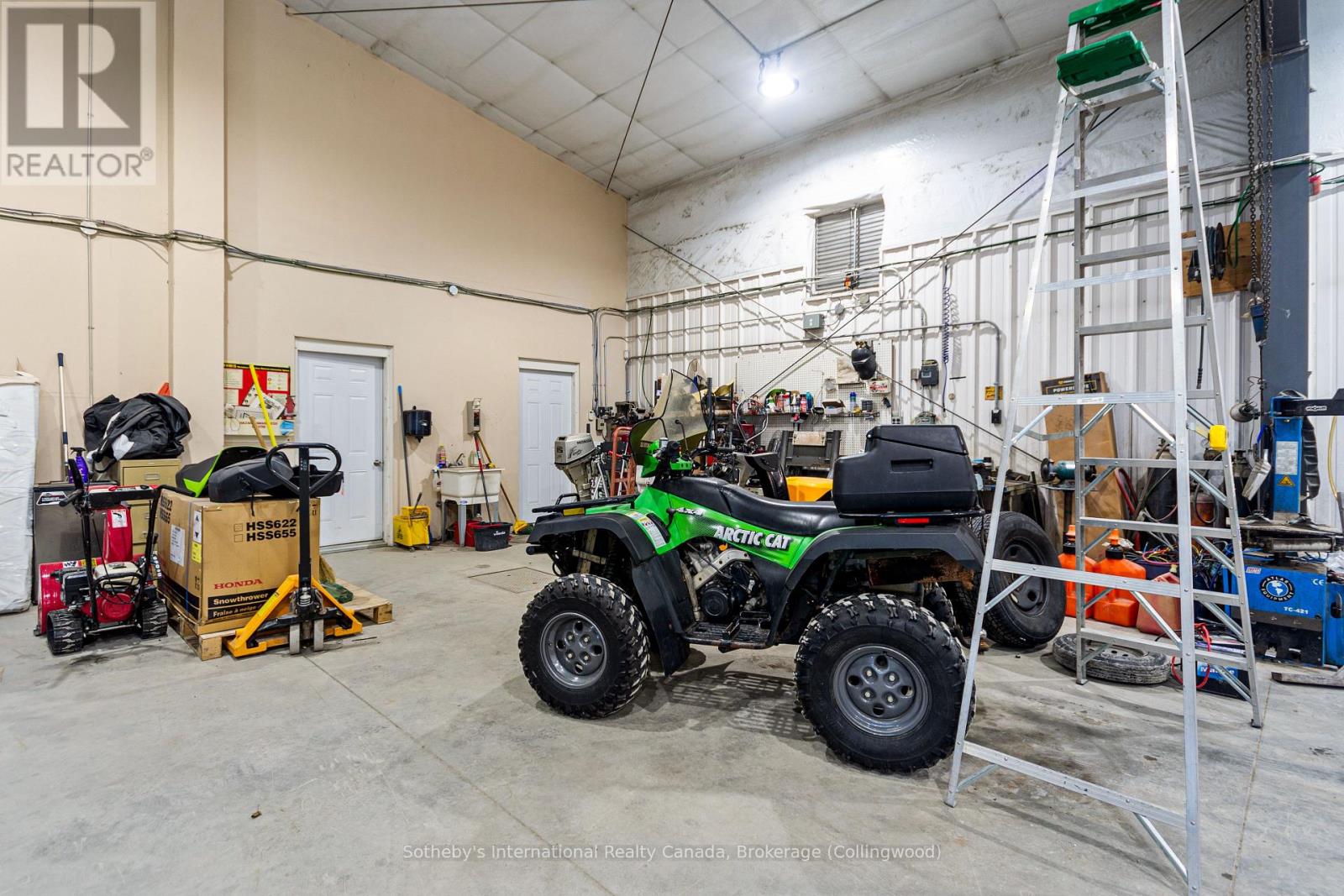 2558 West Service Road, Tay, Ontario  L0K 2C0 - Photo 16 - S10440294