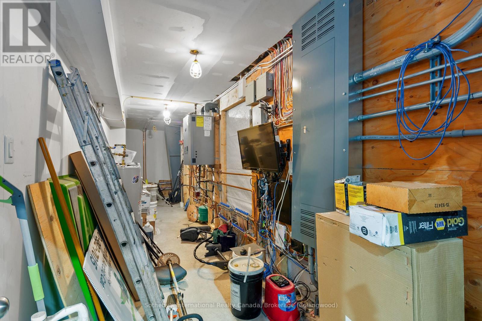 2558 West Service Road, Tay, Ontario  L0K 2C0 - Photo 22 - S10440294