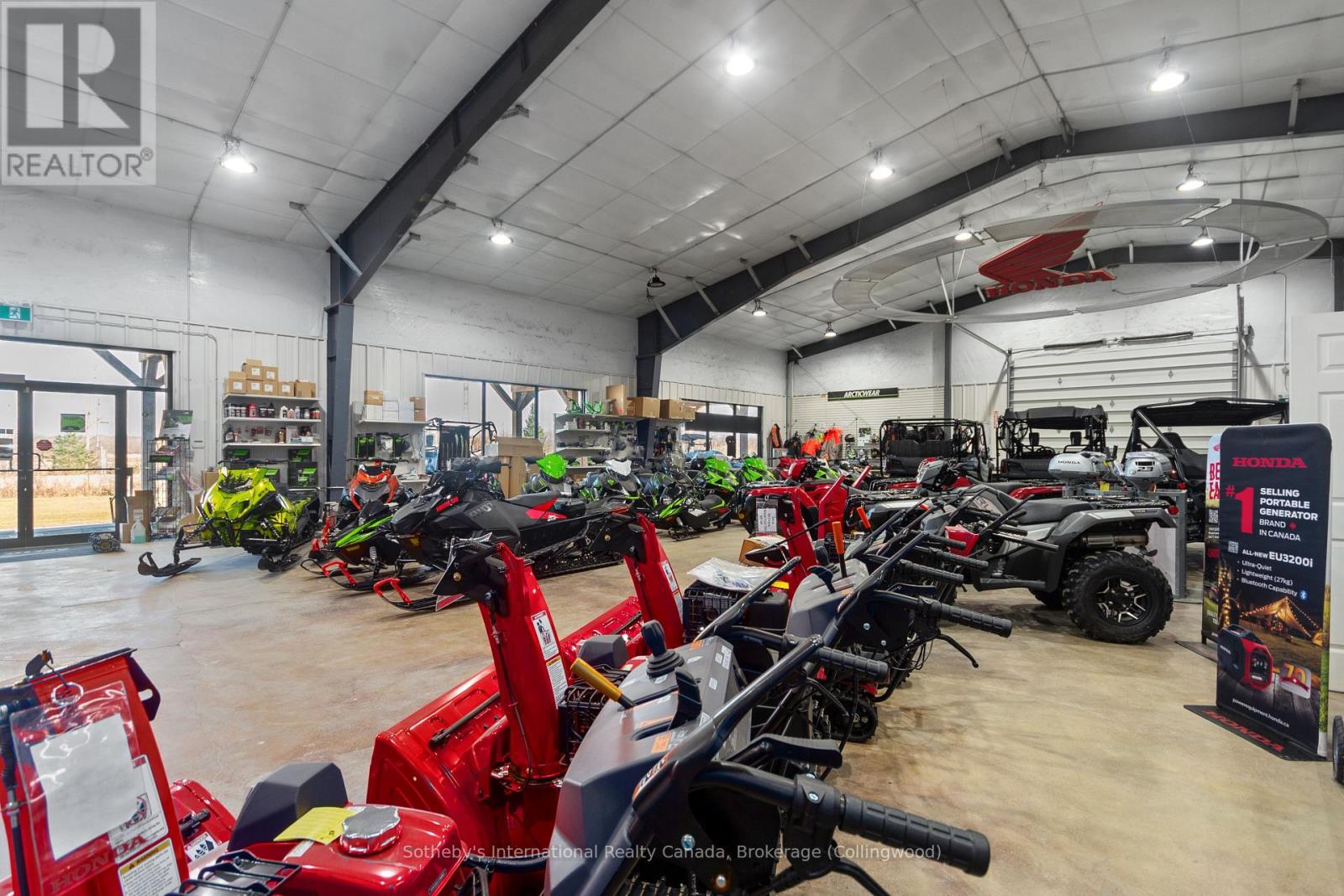 2558 West Service Road, Tay, Ontario  L0K 2C0 - Photo 4 - S10440294