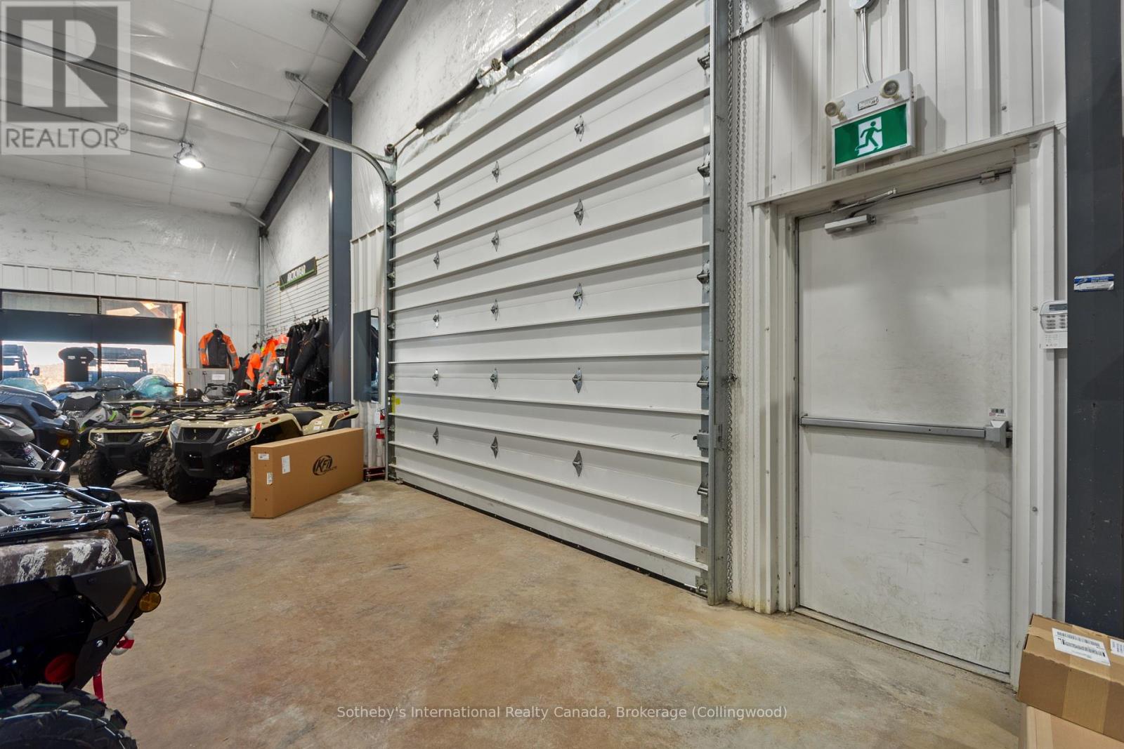 2558 West Service Road, Tay, Ontario  L0K 2C0 - Photo 8 - S10440294