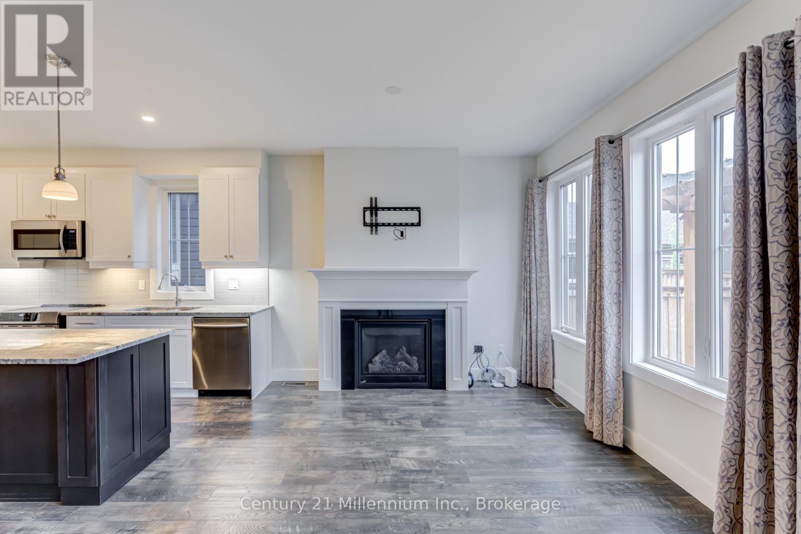 173 Yellow Birch Crescent, Blue Mountains (Blue Mountain Resort Area), Ontario  L9Y 0Z3 - Photo 8 - X10439533