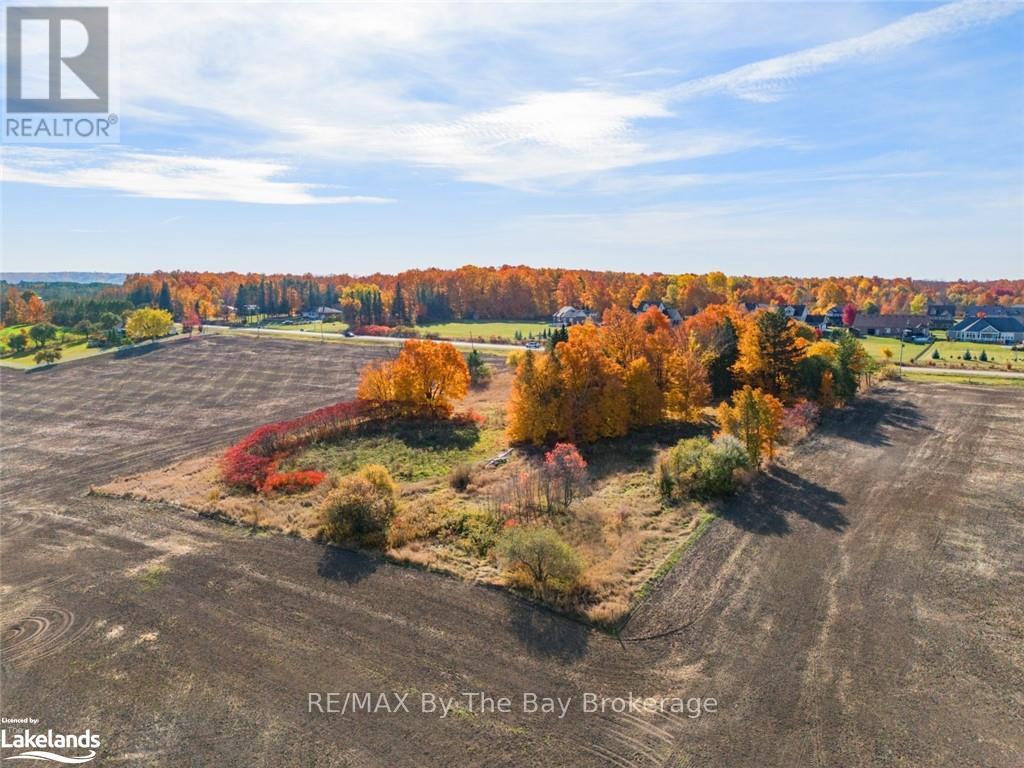 2500 Highway 26, Springwater, Ontario  L9X 0Z8 - Photo 3 - S10439116