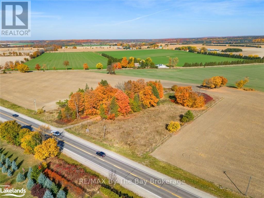 2500 Highway 26, Springwater, Ontario  L9X 0Z8 - Photo 4 - S10439116