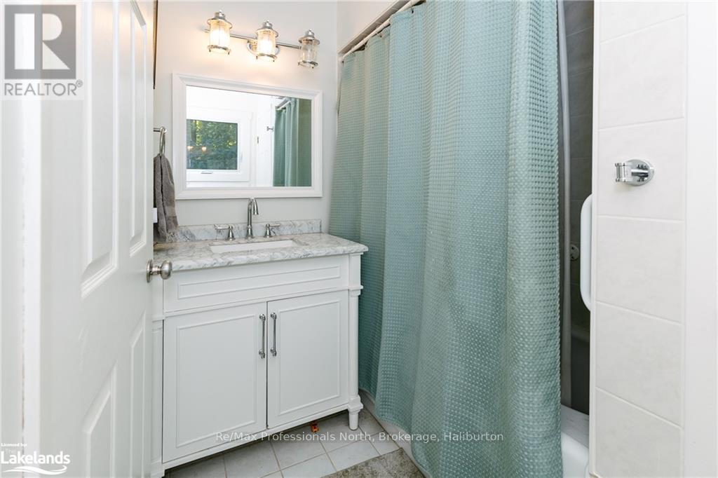 560 Mountain Street, Dysart Et Al, Ontario  K0M 1S0 - Photo 17 - X10438858