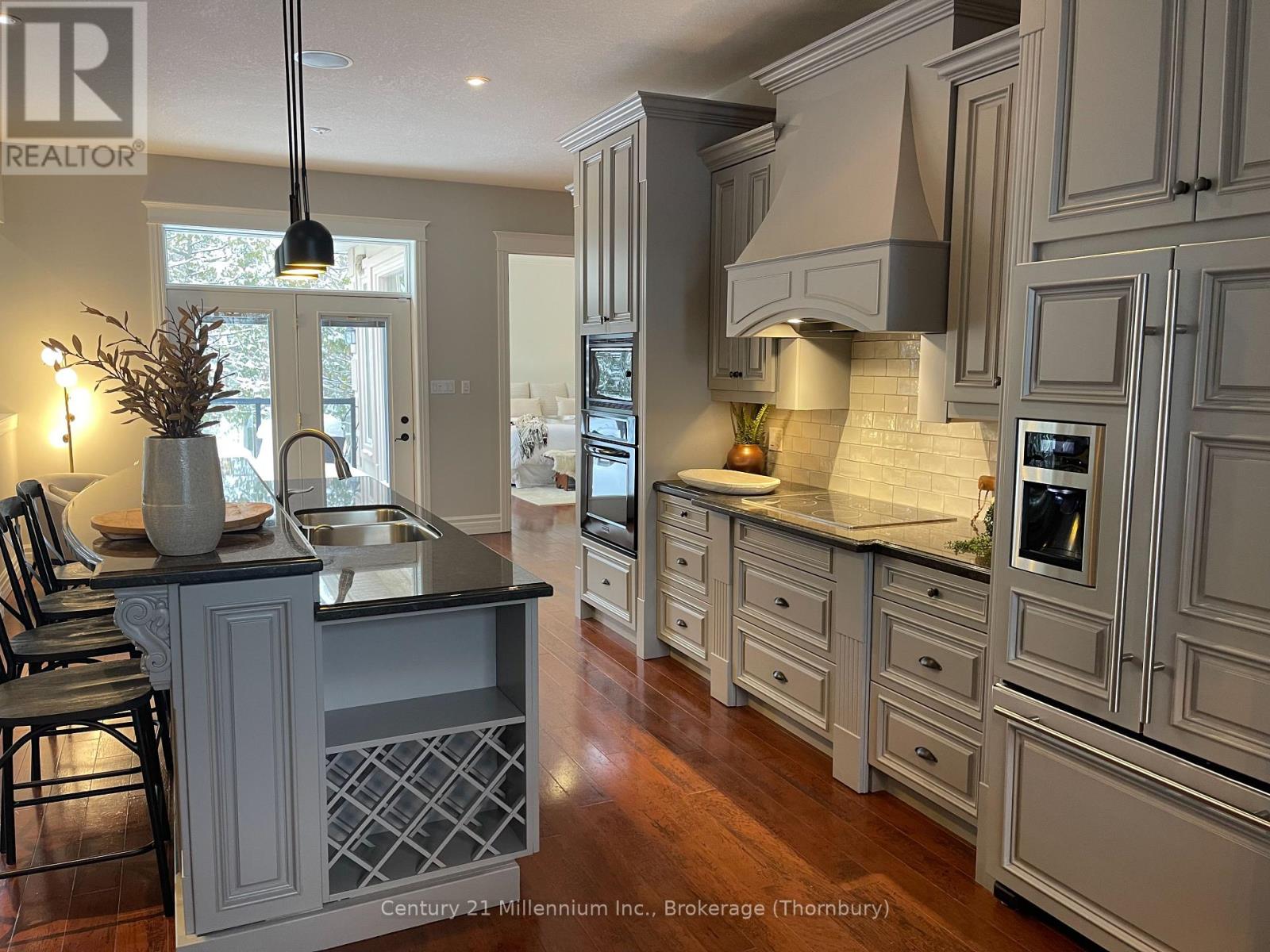 112 Cortina Crescent, Blue Mountains, Ontario  L9Y 0S9 - Photo 8 - X10439561