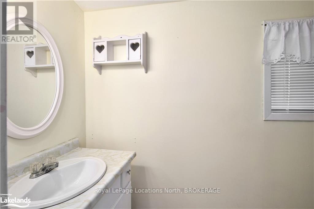 203 Queen Street, South Bruce Peninsula, Ontario  N0H 1P0 - Photo 11 - X10439587