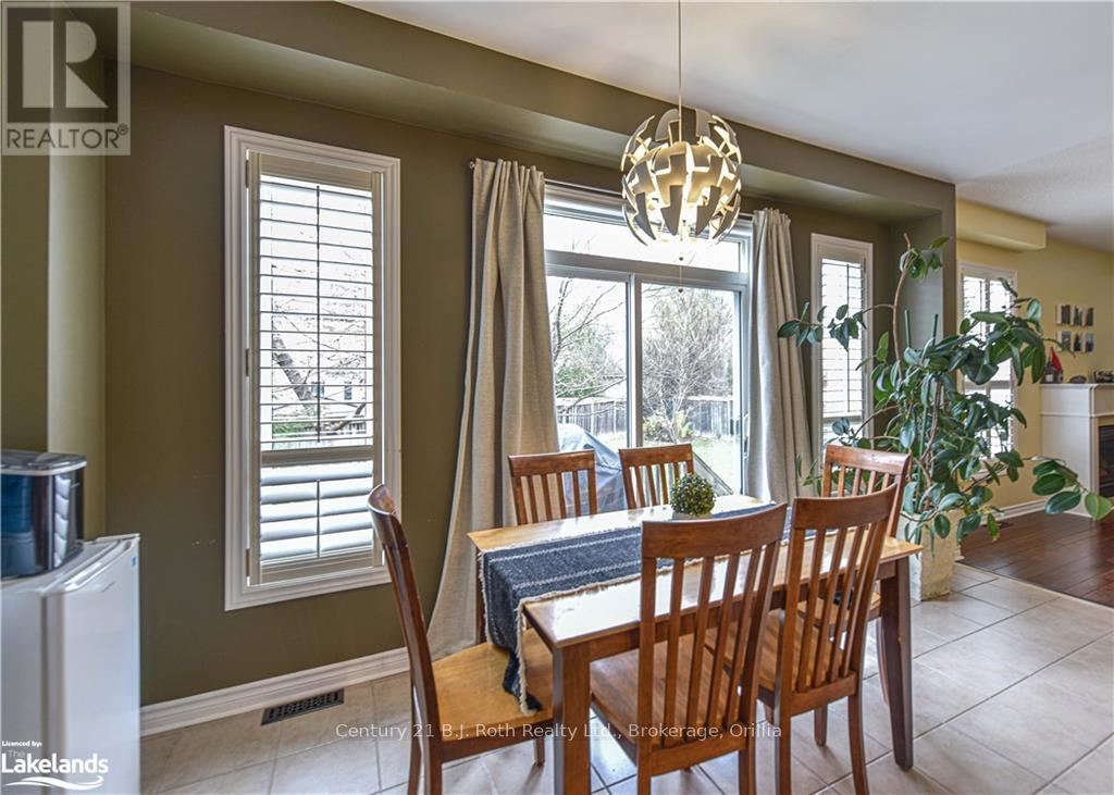 10 Regalia Way, Barrie, Ontario  L4M 7H7 - Photo 22 - S10440194