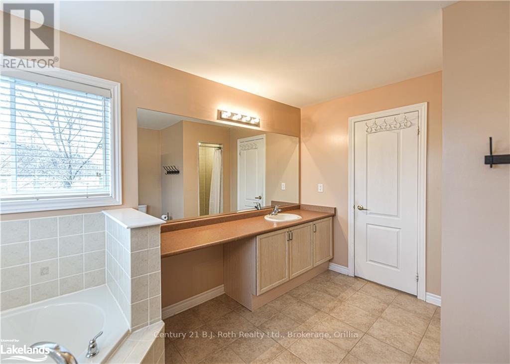 10 Regalia Way, Barrie, Ontario  L4M 7H7 - Photo 40 - S10440194