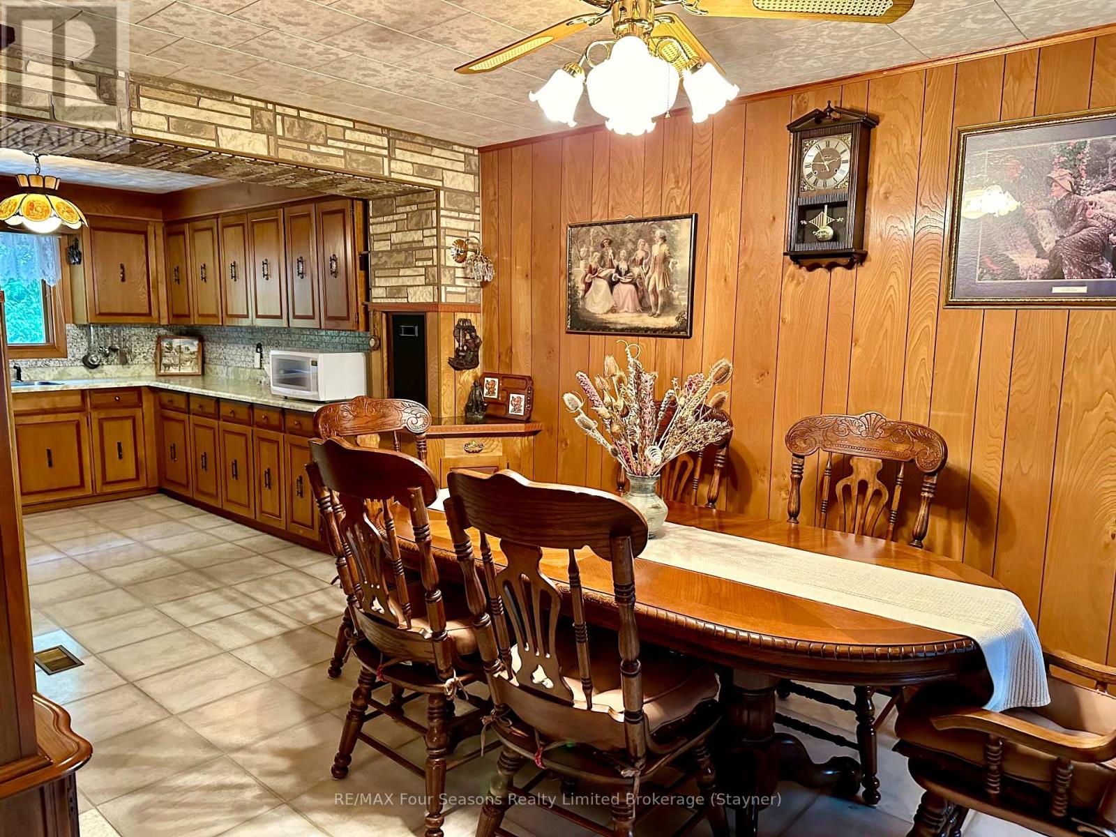 5601 County Road 9, Clearview (New Lowell), Ontario  L0M 1N0 - Photo 15 - S10440035