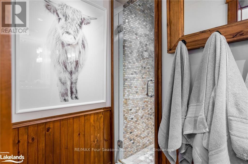 151 Sleepy Hollow Road, Blue Mountains (Blue Mountain Resort Area), Ontario  L9Y 0S8 - Photo 13 - X10439734