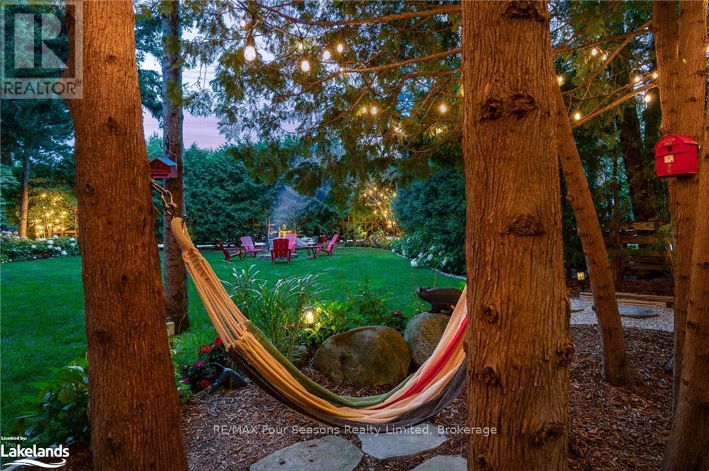 151 Sleepy Hollow Road, Blue Mountains (Blue Mountain Resort Area), Ontario  L9Y 0S8 - Photo 37 - X10439734