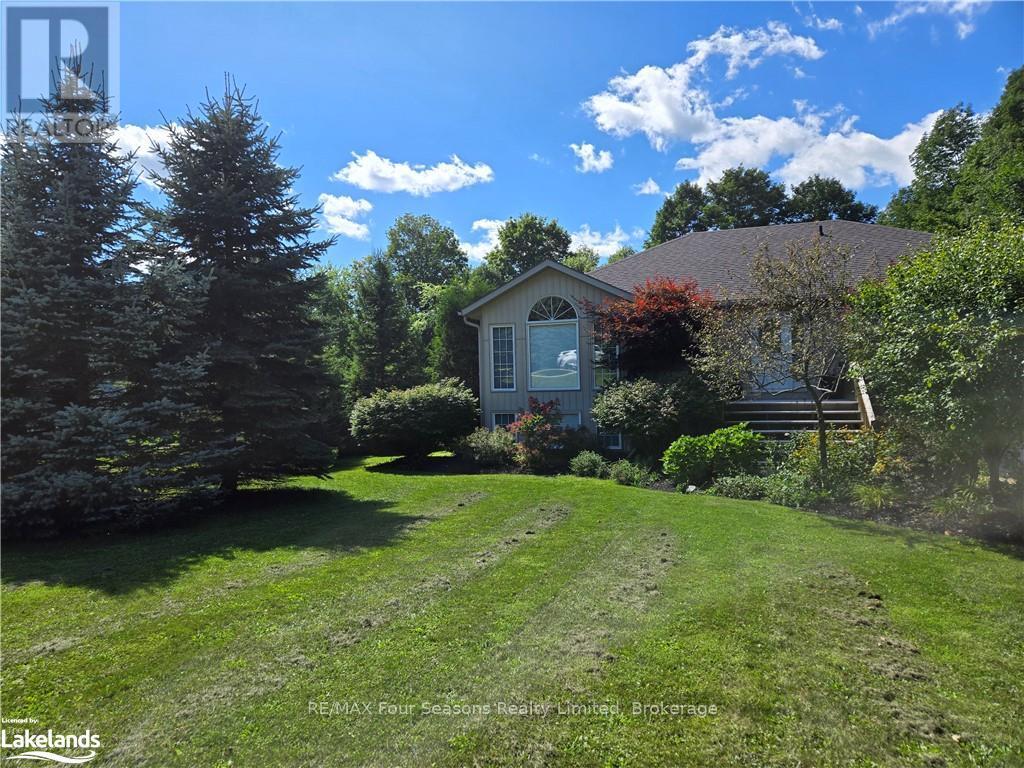 154 Sutter Street, Grey Highlands, Ontario  N0C 1E0 - Photo 2 - X10439801