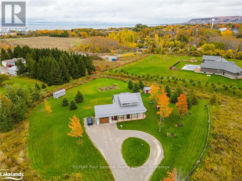 81 Baring Street, Blue Mountains (Thornbury), Ontario  N0H 2P0 - Photo 2 - X10439822