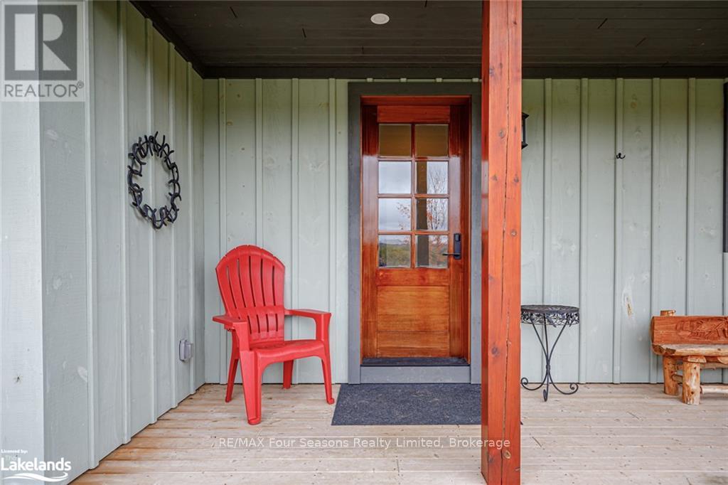 81 Baring Street, Blue Mountains (Thornbury), Ontario  N0H 2P0 - Photo 4 - X10439822