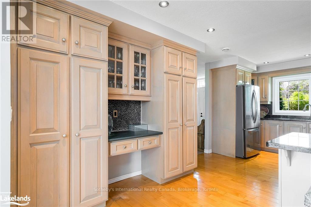 209733 Highway 26, Blue Mountains, Ontario  L9Y 0M8 - Photo 13 - X10439847