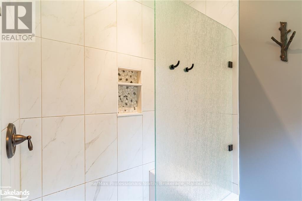 2538 Gelert Road, Minden Hills, Ontario  K0M 2K0 - Photo 29 - X10439868