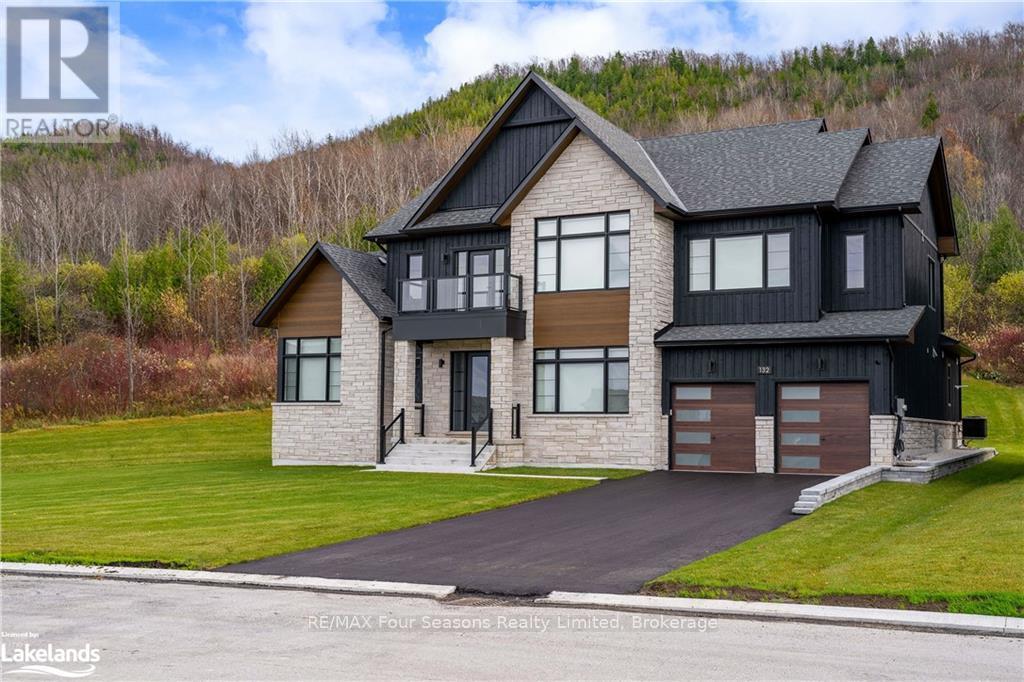 132 Dorothy Drive, Blue Mountains (Blue Mountain Resort Area), Ontario  N0H 2P0 - Photo 1 - X10439923