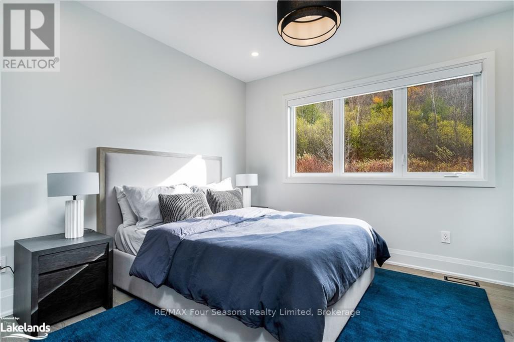 132 Dorothy Drive, Blue Mountains (Blue Mountain Resort Area), Ontario  N0H 2P0 - Photo 34 - X10439923