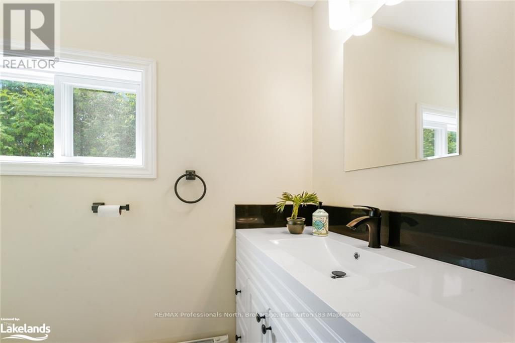 2289 Loop Road, Highlands East, Ontario  K0L 3C0 - Photo 14 - X10439933