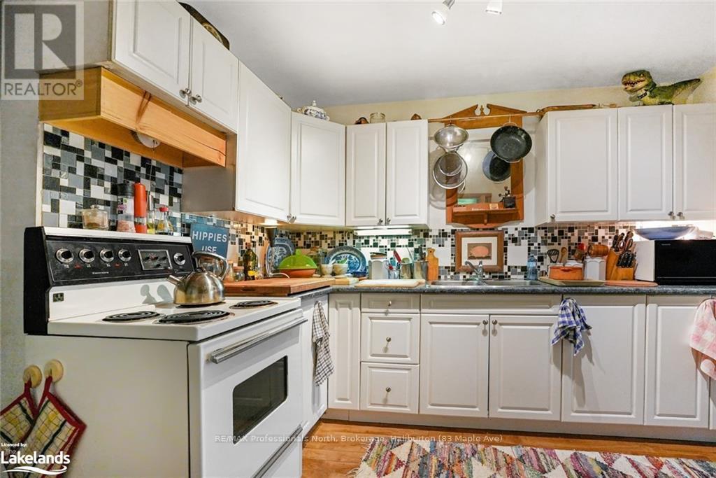 2289 Loop Road, Highlands East, Ontario  K0L 3C0 - Photo 21 - X10439933