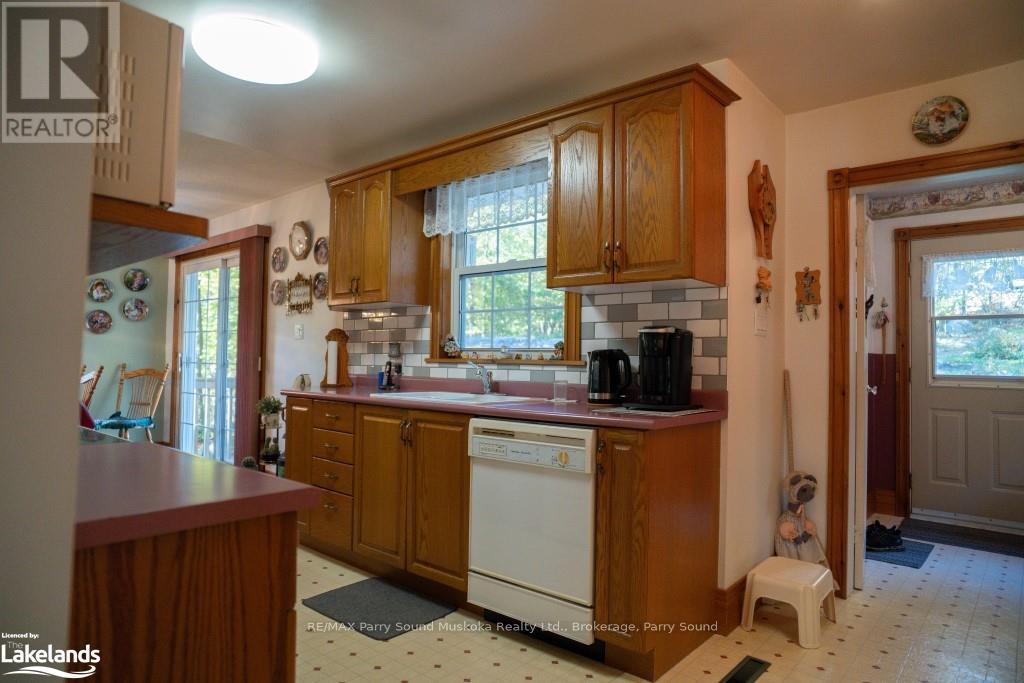 113 Hammel Ave Avenue, Mcdougall, Ontario  P2A 2W9 - Photo 16 - X10439939