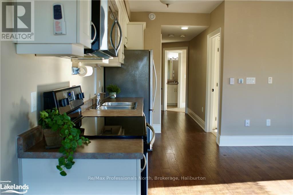 103 - 9 Newcastle Street, Minden Hills, Ontario  K0M 2K0 - Photo 6 - X10439951