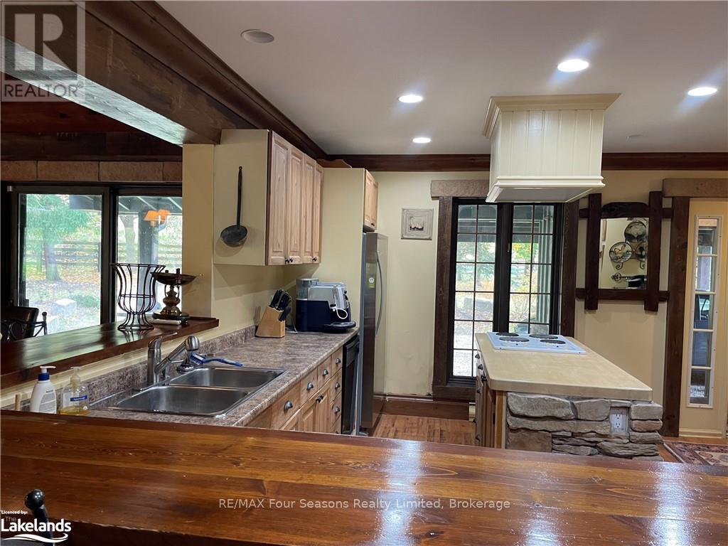 133 Arrowhead Road, Blue Mountains (Blue Mountain Resort Area), Ontario  L9Y 0T5 - Photo 22 - X10439958