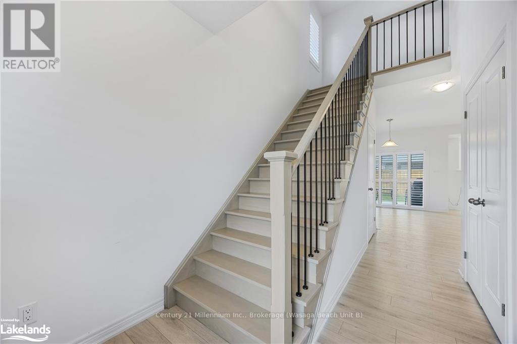 96 Mclean Avenue, Collingwood, Ontario  L9Y 4B6 - Photo 6 - S10439815