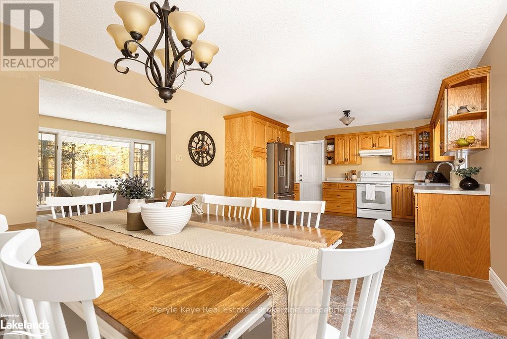 80 Stephenson Rd 7 E, Huntsville, Ontario  P0B 1M0 - Photo 3 - X10439982