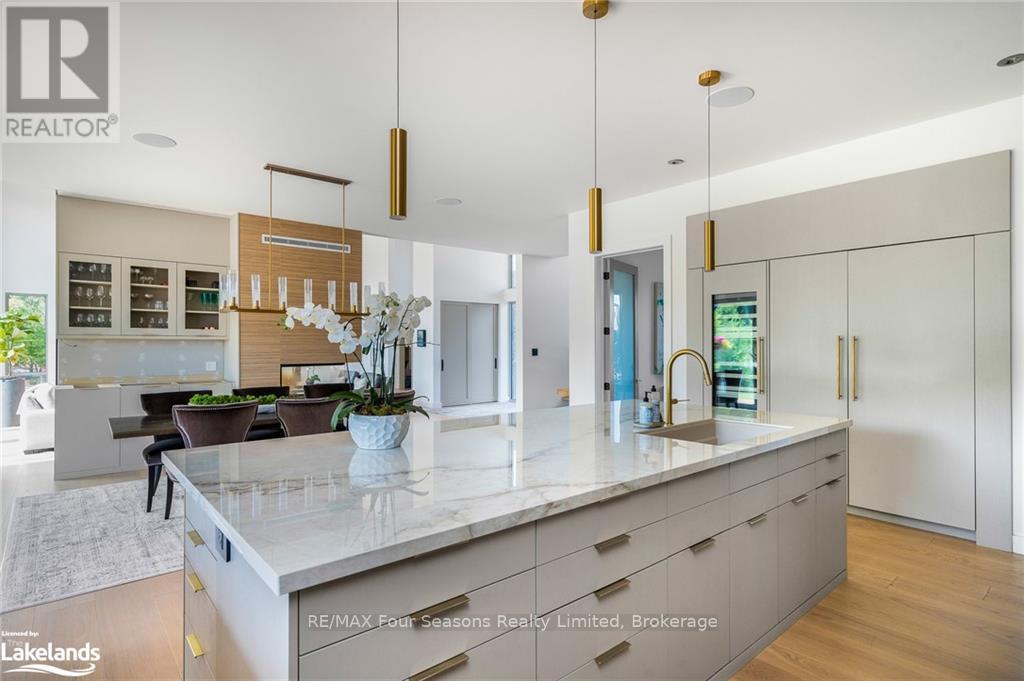 104 Grindelwald Court, Blue Mountains (Blue Mountain Resort Area), Ontario  L9Y 0Z8 - Photo 13 - X10440024