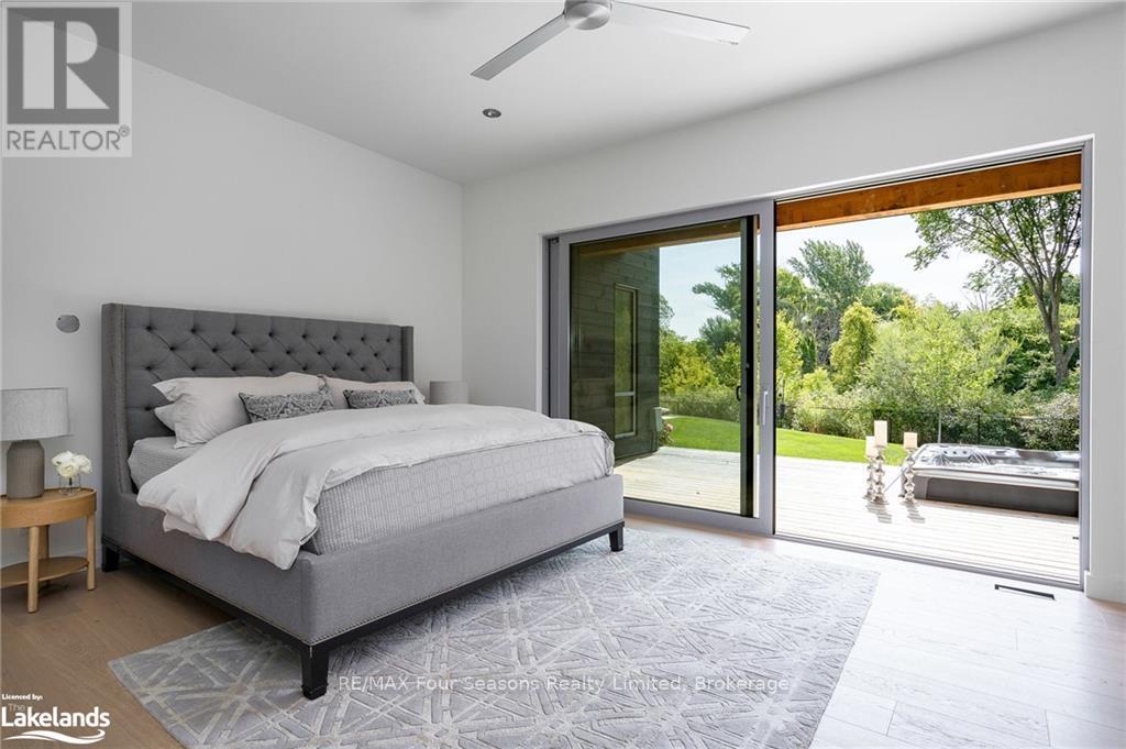 104 Grindelwald Court, Blue Mountains (Blue Mountain Resort Area), Ontario  L9Y 0Z8 - Photo 17 - X10440024