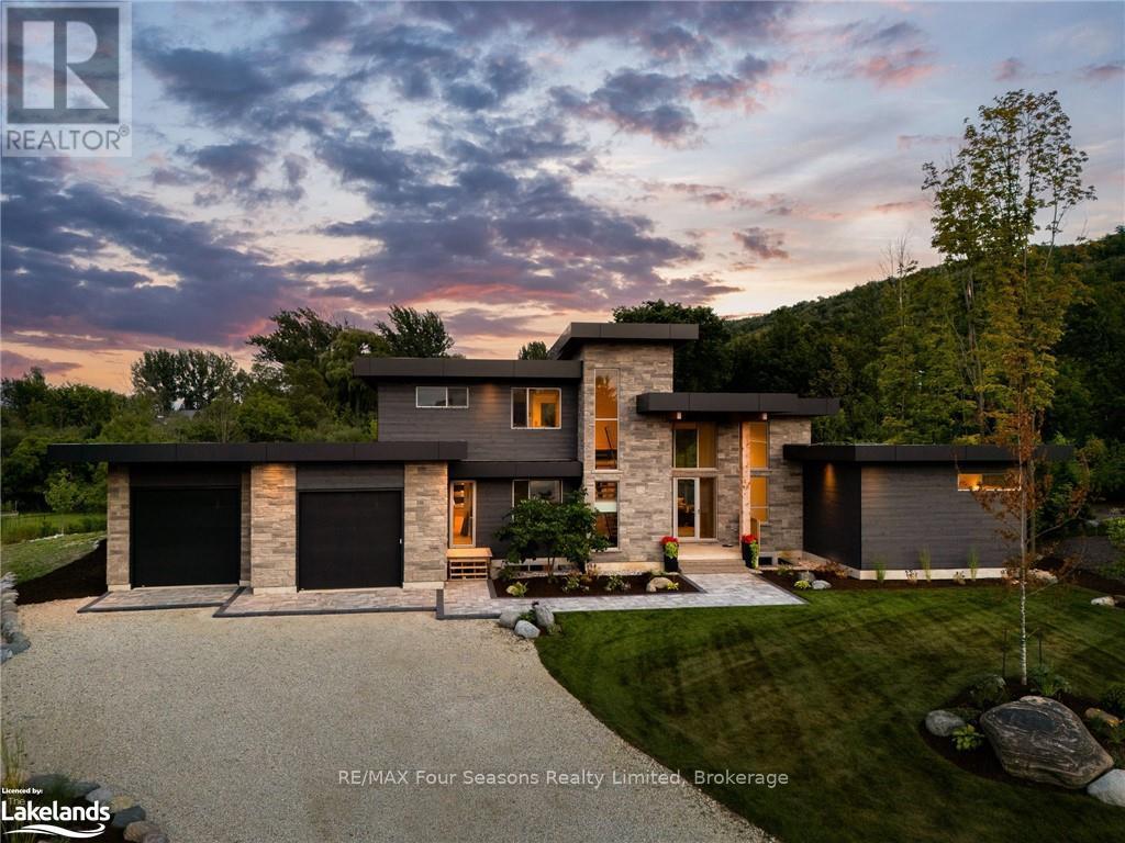 104 Grindelwald Court, Blue Mountains (Blue Mountain Resort Area), Ontario  L9Y 0Z8 - Photo 2 - X10440024