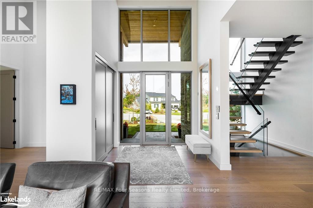 104 Grindelwald Court, Blue Mountains (Blue Mountain Resort Area), Ontario  L9Y 0Z8 - Photo 6 - X10440024