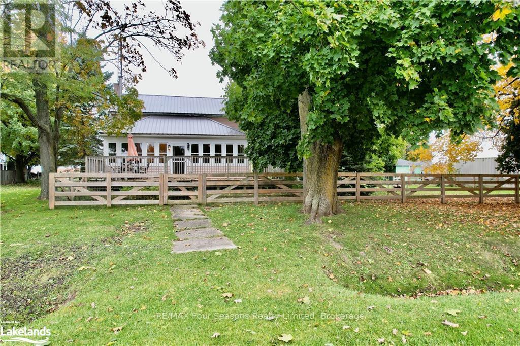 1592 Bruce Saugeen Townline, Saugeen Shores, Ontario  N0H 2C5 - Photo 2 - X10440049