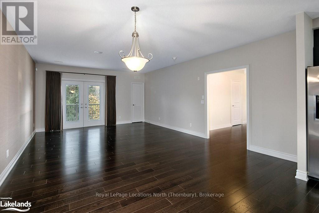 205 - 25 Beaver Street S, Blue Mountains, Ontario  N0H 2P0 - Photo 7 - X10440069