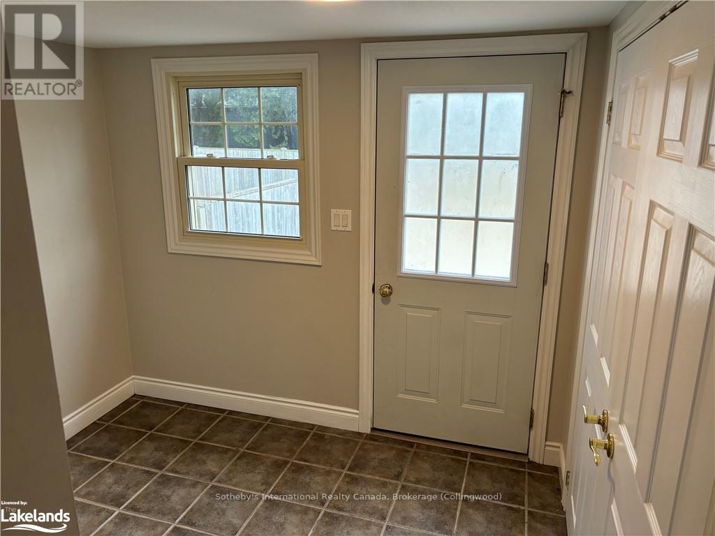 303 Oak Street, Collingwood, Ontario  L9Y 2Y2 - Photo 15 - S10439678