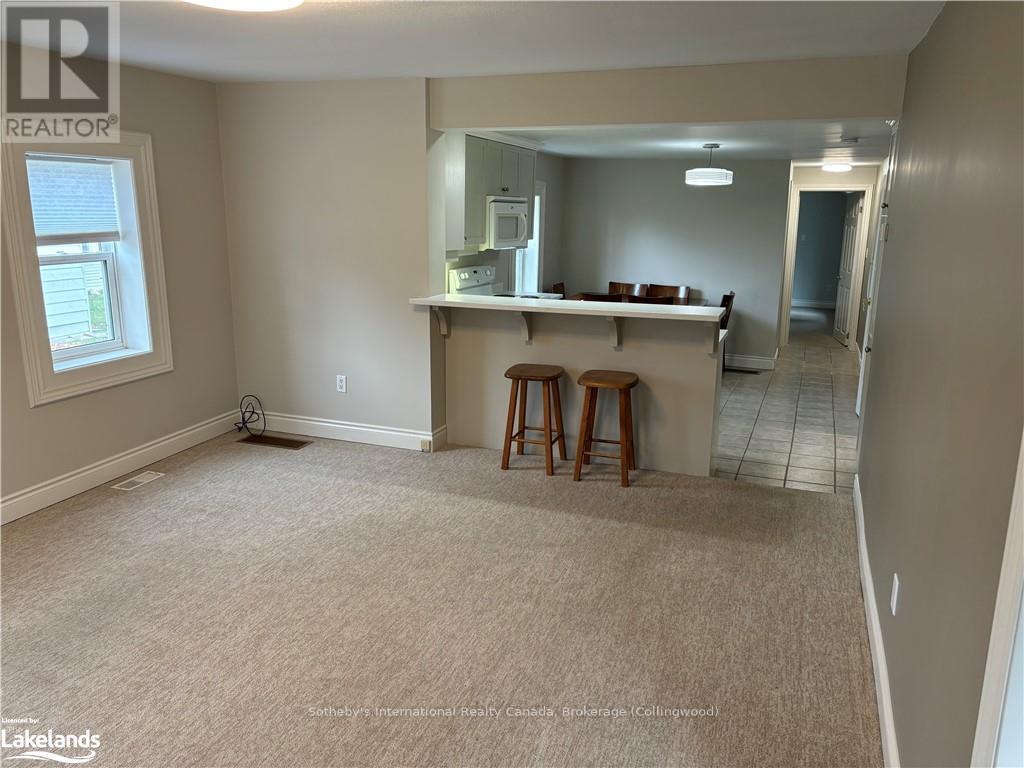 303 Oak Street, Collingwood, Ontario  L9Y 2Y2 - Photo 5 - S10439678