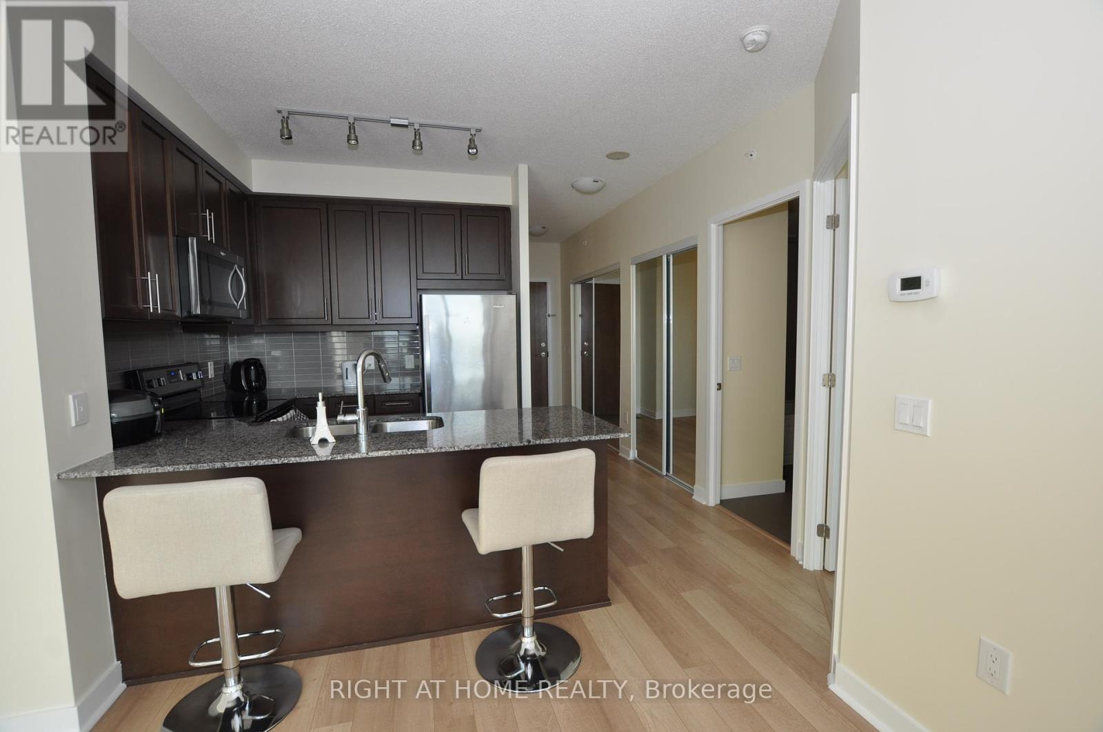 3308 - 3975 Grand Park Drive, Mississauga, Ontario  L5B 0K4 - Photo 3 - W11836240