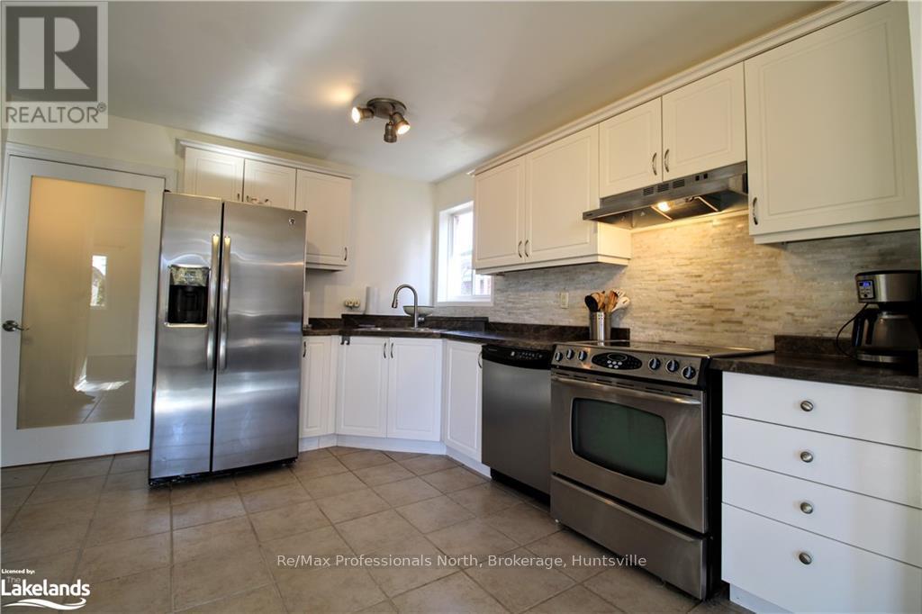 169 Taylor Drive, Barrie (Bayshore), Ontario  L4N 8L1 - Photo 13 - S10439674